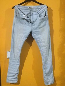 Light Wash Denim Jeans
