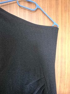Sparkly Black One-Shoulder Dress