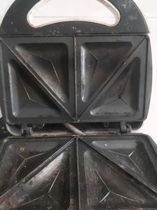White Sandwich Maker