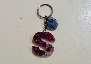 Resin Glitter  Letter 'S' Keychain