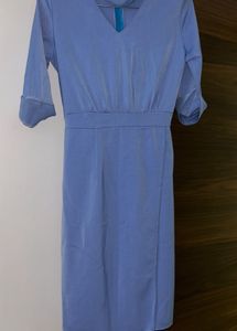 Elegant Blue V-Neck Midi Dress