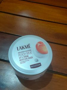 Lakme Peach Milk Moisture Riser