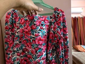 Cute Floral Print Crop Top with Tie🌸