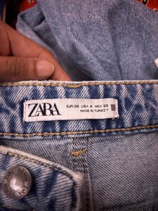 Zara Jeans