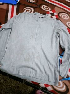 Thin Sweatshirt For Women In L Size