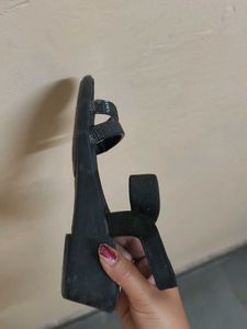 Stylish Black Sandals
