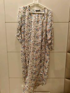 Bohemian Floral Print Maxi shrug in M