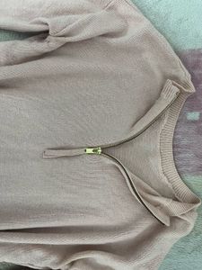 pink coquette sweater 🎀