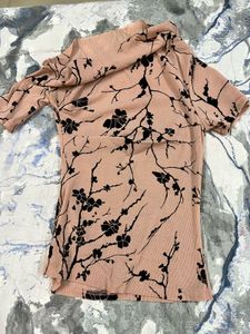 Chic Floral Print Top