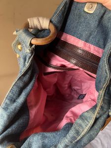 Y2K Tommy Hilfiger crossbody sling bag