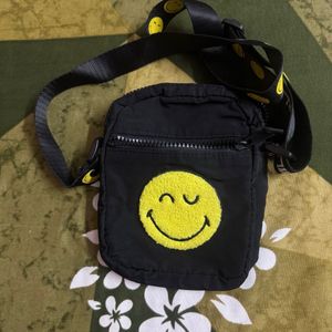 💌on sale💌Smiley Face Crossbody Bag