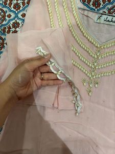 Exibition suit in pure pearl. L size (READY T