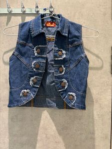 Stylish Denim Vest🌸🌸🌸