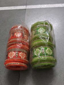 Green &amp; White Bangle Set