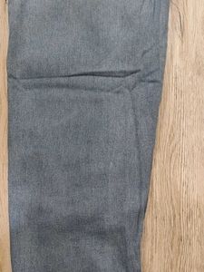 Ma5869 Sabrin baggy jeans waist 28 inches