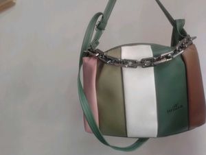 Color Block Shoulder Bag with Chain