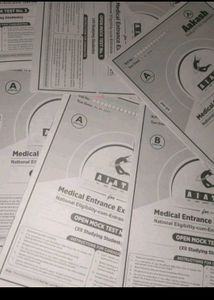 Aakash FTS Aiats Neetprep Question Papers