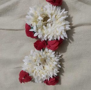 Floral Hair Accessory