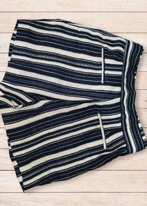 hsm Chic Striped Wrap Shorts