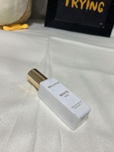 Bellavita White Oud Perfume