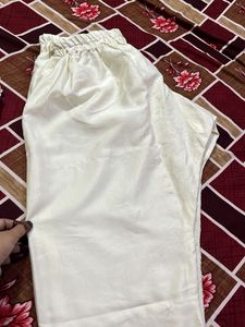 Elegant Cream Kurta Set with Embroidery