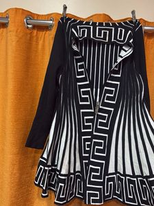 Chic Geometric Print Cardigan
