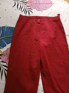 Chic Red Wide-Leg Pants