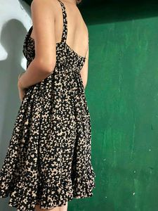 Chic Floral Print Mini Dress