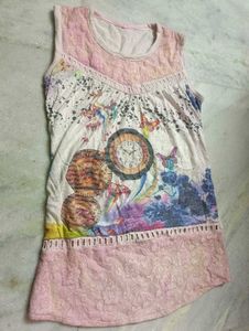 Printed Sleeveless Top with Lace Details