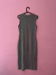 Sleeveless Olive Green Midi Dress