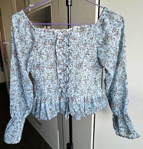 Beautiful Korean Floral Top With Billowy Sleeves