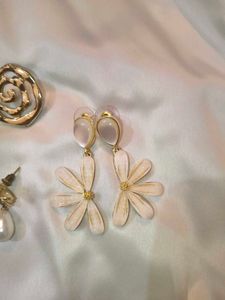 Assorted Gold-Tone Earrings set