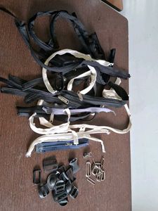 combo 39 Assorted Zippers and Buckles