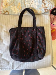 Savana Strawberry Print Tote Bag
