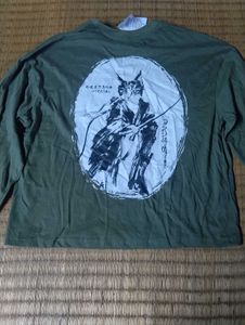 Unique Japanese Cat Graphic Long Sleeve Tee