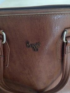 Baggit shoulder bag in good condition