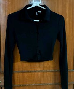 Black Long Sleeve Cropped Top
