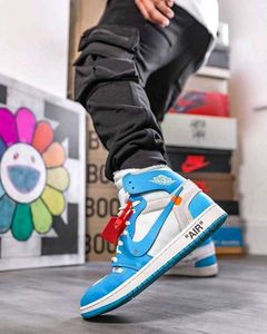 Air Jordan 1 - Trendy Sneakers