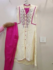 Karigari Ethnic yellow 3 Piece Kurta Set