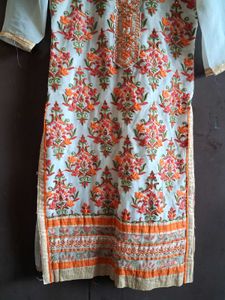Elegant Orange &amp; White Embroidered Kurta Set