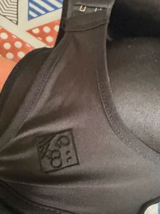Black Strapless Bra