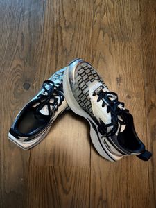 Puma Sneakers