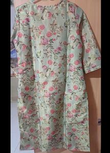 🍀 Beautiful Floral Embroidered Kurta 🍀