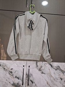 NY Yankees Grey Hoodie