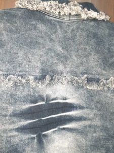 brand new👌Trendy Distressed Denim Vest free size