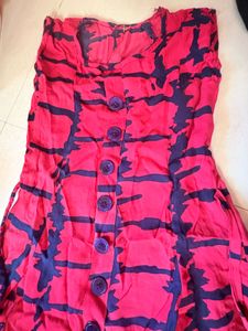 Girls Red &amp; black kurti