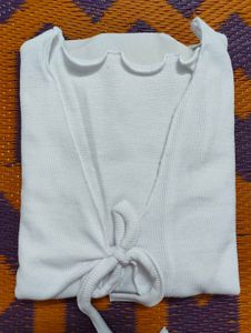 Chic White Cropped Cardigan