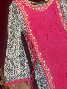 Elegant Pink &amp; White Kurta