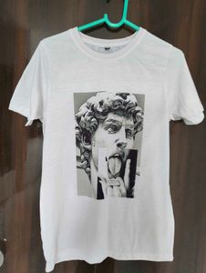 Artistic Statue Graphic Tee