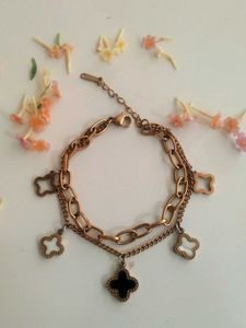Chic Layered Clover Bracelet